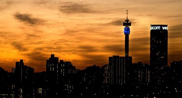 Silhouette of the Johannesburg skyline at sunset